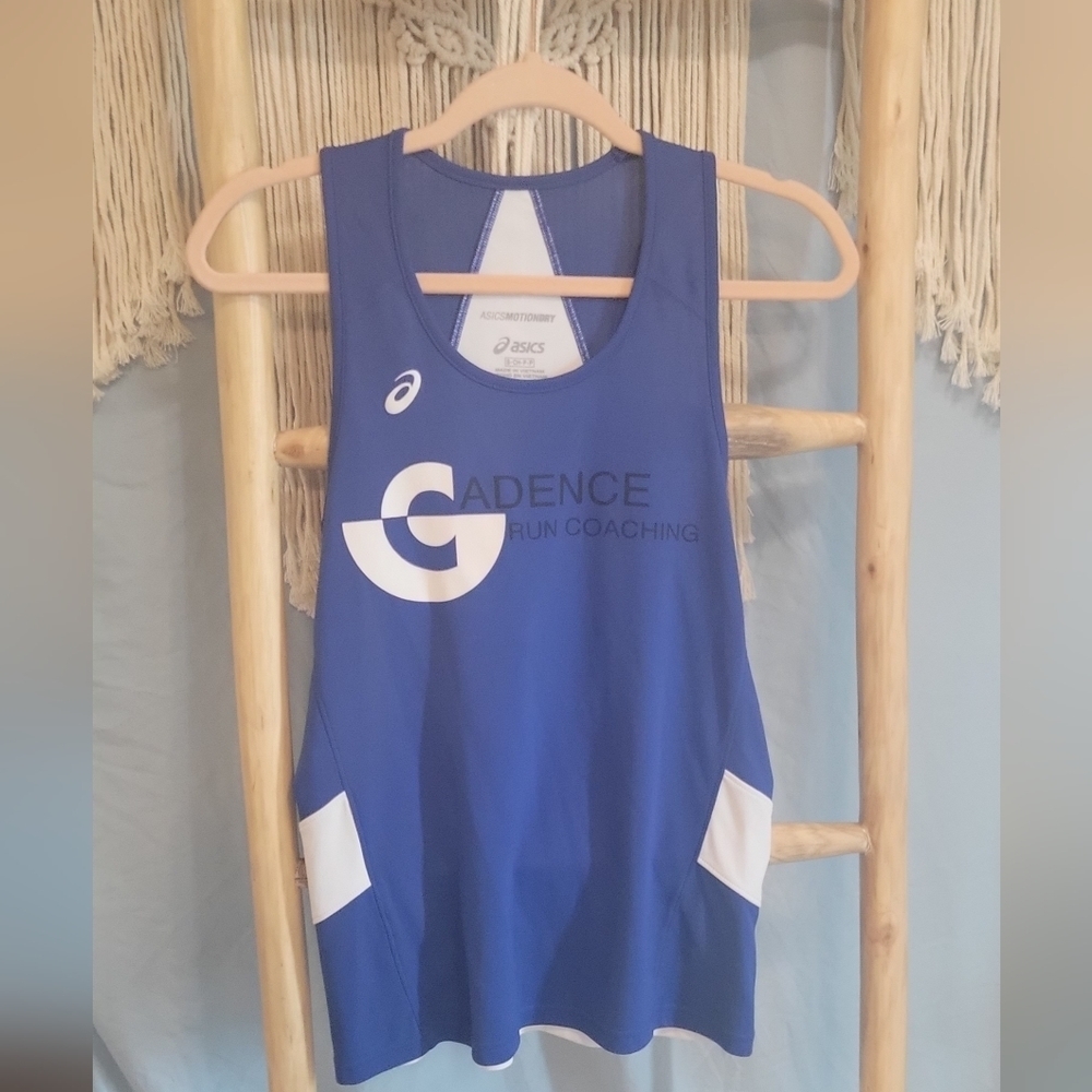 ASICS - Picture 2 of 4